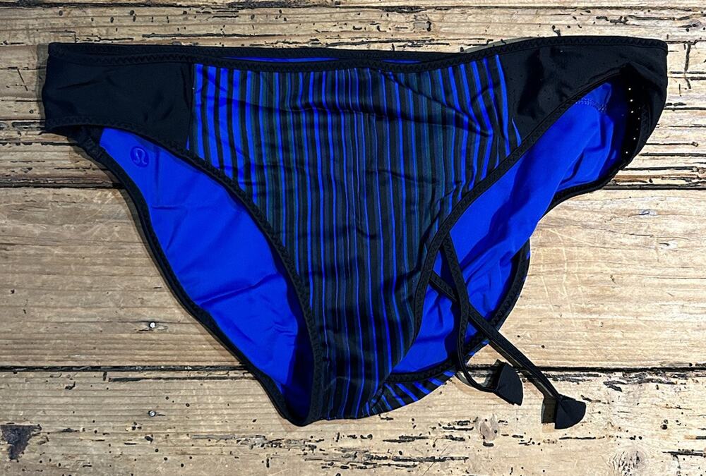 Lululemon Women’s Size 4 Twisted Dune Harbor Blue Tidal Flow Full Bottom